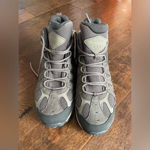 Merrell® Men's 13 J135467 Accentor 3 Mid Waterproof Hiking Boots in Boulder